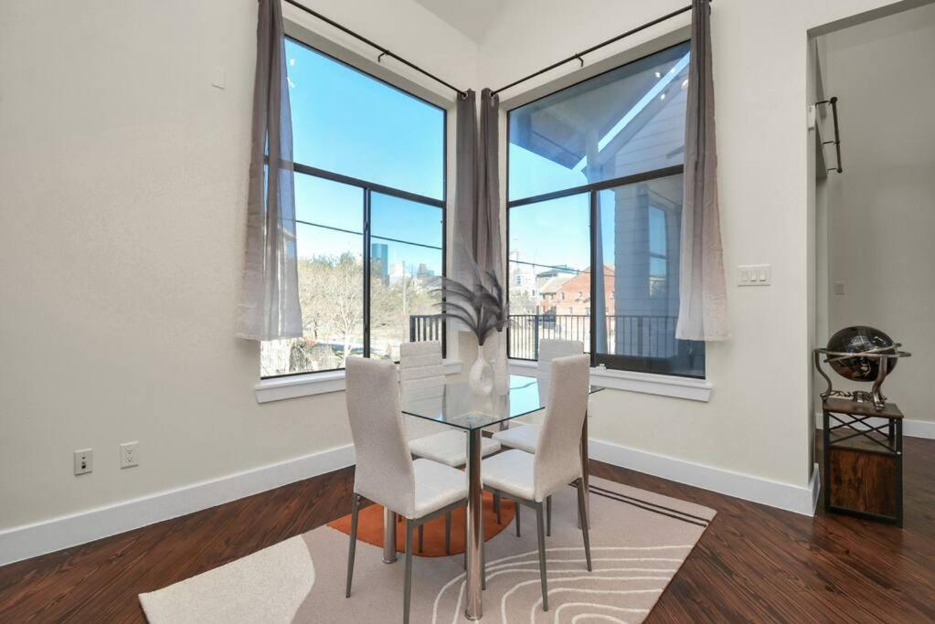휴스턴 3Br/3.5Ba Three Story East Downtown Townhouse With View 빌라 외부 사진